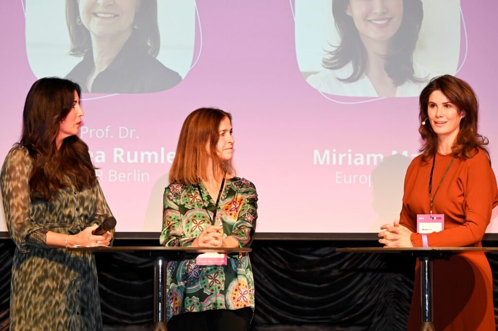 Miriam Mack spricht über den Wirtschaftsfaktor Wechseljahre API © Eric Tran – Quang © Europa-Park GmbH & Co Mack KG