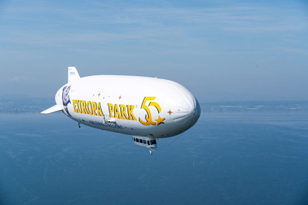 Der Europa-Park Zeppelin wird vom 11.-14. Juli über dem Europa-Park zu sehen sein © Europa-Park GmbH & Co Mack KG