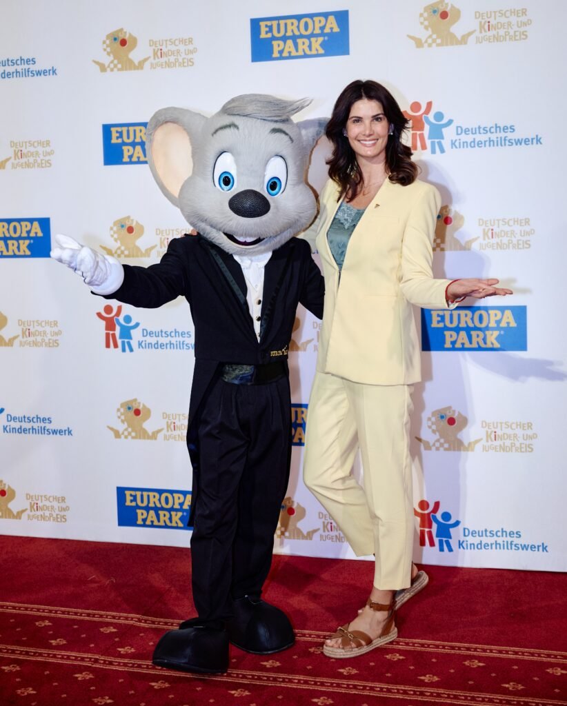 Miriam Mack freut sich auf die Bewerbungen um den Deutschen Kinder- und Jugendpreis © Europa-Park GmbH & Co Mack KG