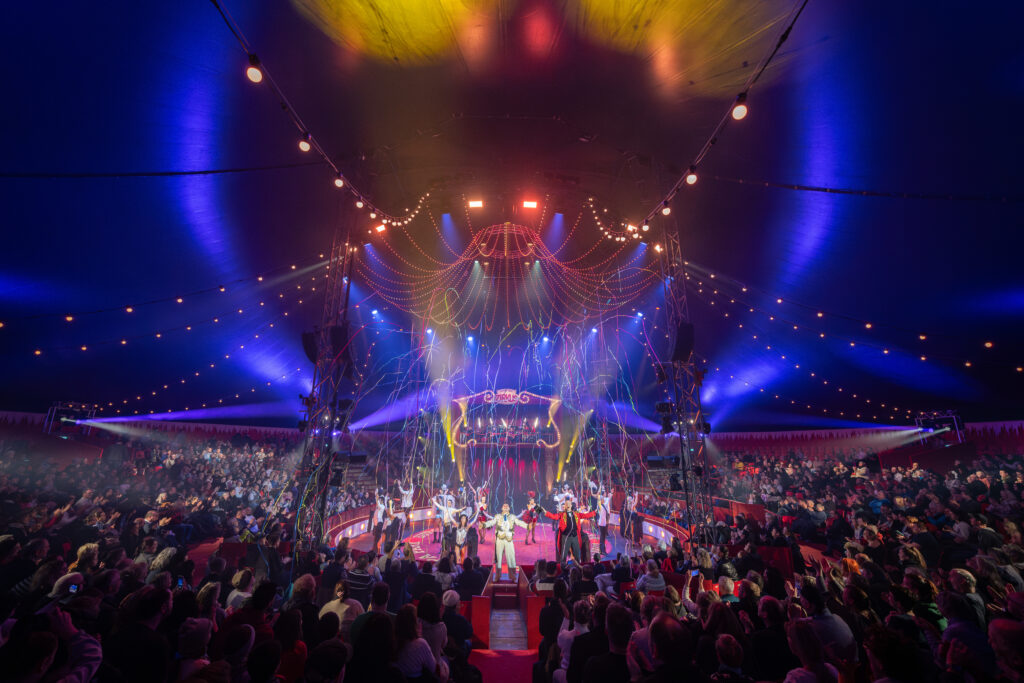 Aus der „Winter Zirkus Revue“ wird „Monte Carlo Circus Festival meets Europa-Park“ © Europa-Park GmbH & Co Mack KG