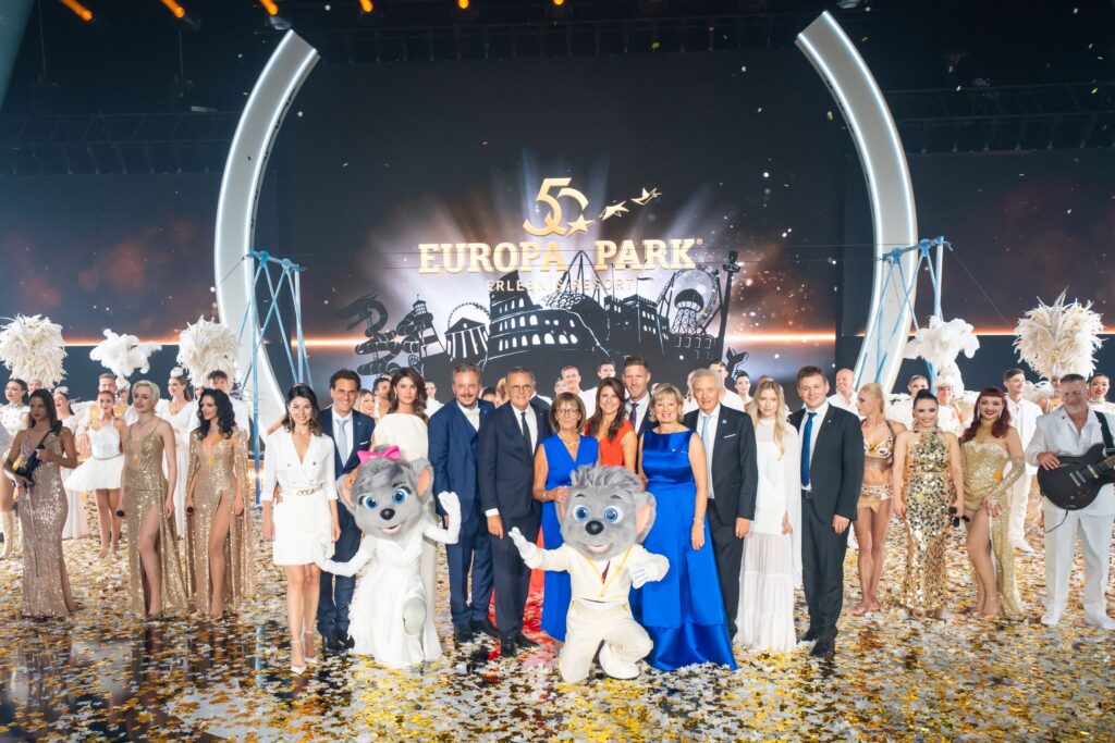 Die Inhaberfamilie Mack zum Finale der 50 Jahre Gala © Europa-Park GmbH & Co Mack KG