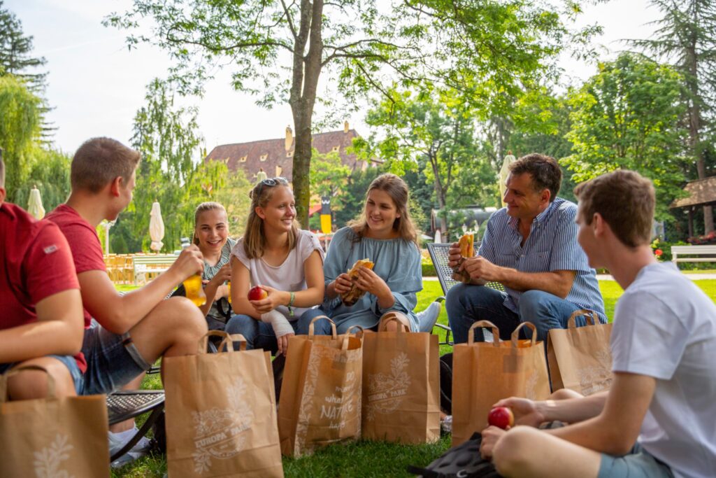 Auch eine Klassenfahrt in das Europa-Park Erlebnis-Resort ist möglich © Europa-Park GmbH & Co Mack KG